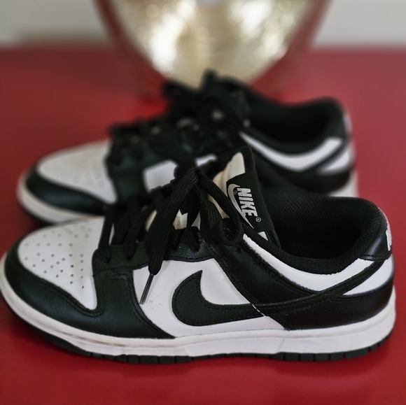 Panda Dunks - Picture 2 of 7